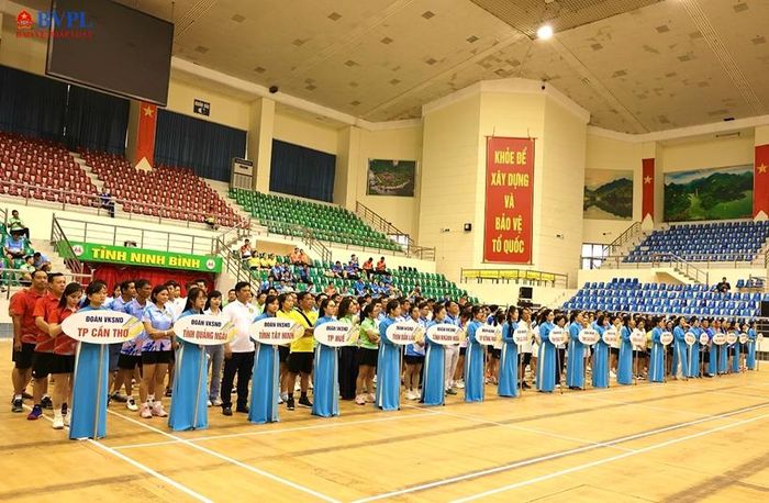  Các đoàn tham dự Hội thao.