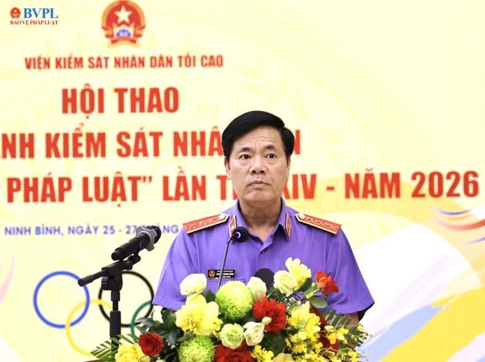  Đồng chí Nguyễn Quang Dũng, Ủy viên Ban Thường vụ Đảng ủy, Phó Viện trưởng VKSND tối cao, Chủ tịch Hội đồng Văn hóa - Thể thao ngành KSND phát biểu khai mạc Hội thao.