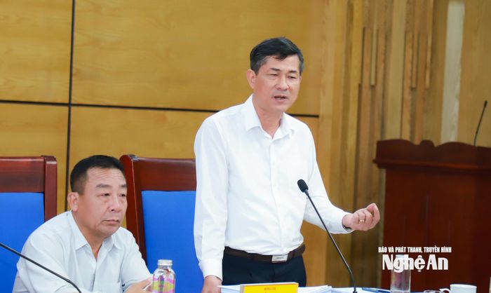 Đồng chí Thái Văn Thành - Ủy viên Ban Chấp hành Đảng bộ tỉnh, Phó Chủ tịch UBND tỉnh phát biểu tại phiên họp. Ảnh: Thành Duy