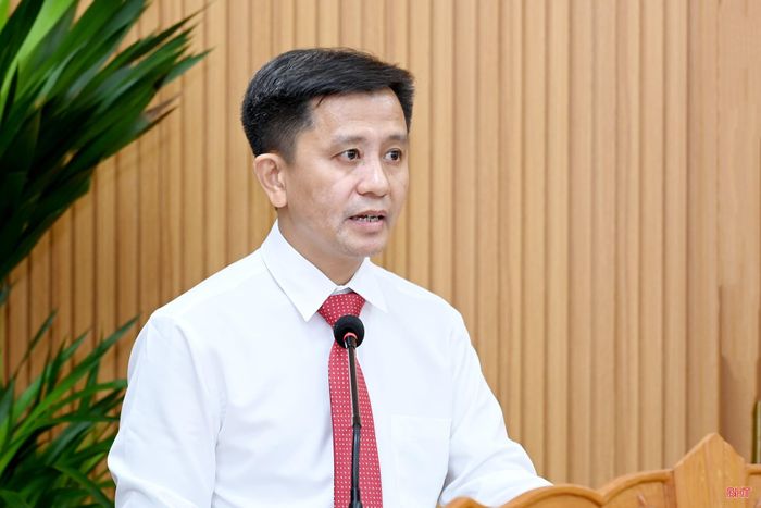 Tân Phó Giám đốc Sở KH&amp;CN Lê Văn Dũng phát biểu nhận nhiệm vụ.
