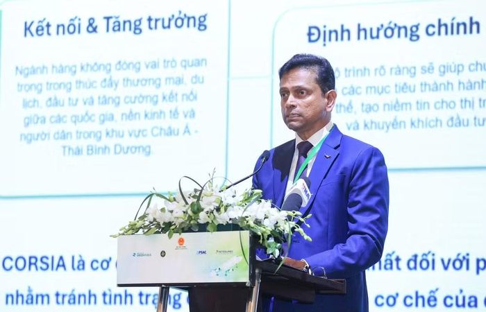 ông Subash S, Phó Giám đốc Khu vực châu Á-Thái Bình Dương, Tổ chức Hàng không dân dụng quốc tế (ICAO) cho biết mỗi quốc gia cần xây dựng lộ trình SAF phù hợp. (Ảnh: Tạ Hải/Vietnam+)