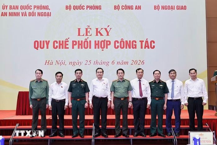 Chủ tịch Quốc hội Trần Thanh Mẫn và đại biểu dự Lễ ký Quy chế phối hợp công tác. (Ảnh: Doãn Tấn/TTXVN)