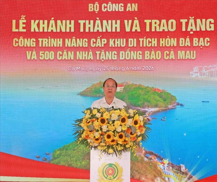 Bí thư Tỉnh ủy Cà Mau Nguyễn Hồ Hải phát biểu tại buổi lễ. (Ảnh: Huỳnh Anh/TTXVN)