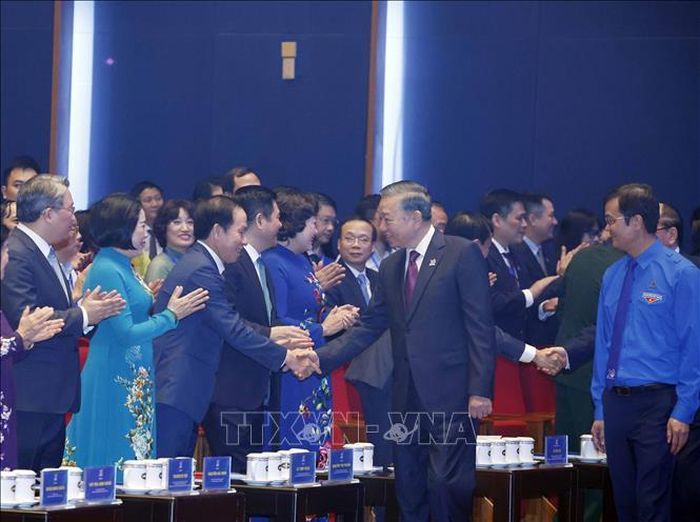 Tổng Bí thư, Chủ tịch nước Tô Lâm với các đại biểu dự Đại hội Đoàn toàn quốc lần thứ XIII. Ảnh: Thống Nhất/TTXVN