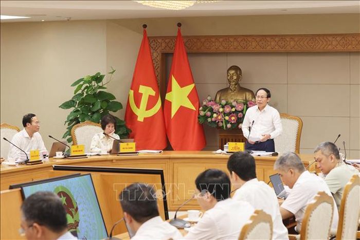 Phó Thủ tướng Lê Tiến Châu chủ trì họp về Đề án phát triển các cơ sở giáo dục đại học trên địa bàn Thủ đô. Ảnh: Lâm Khánh/TTXVN