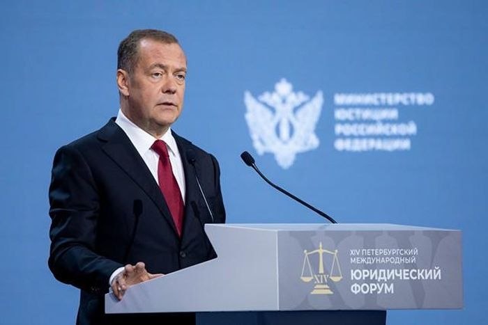 Phó Chủ tịch Hội đồng An ninh Nga Dmitry Medvedev phát biểu tại phiên toàn thể.