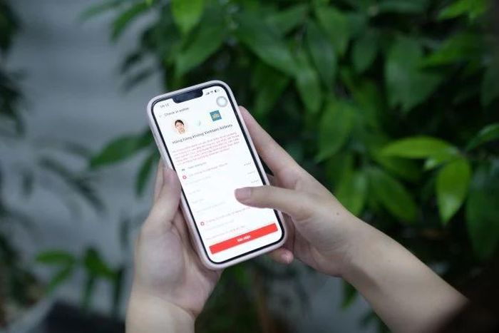 Hành khách có thể mua vé thông qua ứng dụng VNeID.