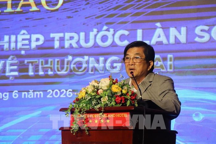 Ông Phạm Hoàng Lâm, Chủ tịch Hội đồng quản trị Công ty Cổ phần Lam Rice Group, chia sẻ giải pháp phòng vệ thương mại từ góc độ doanh nghiệp. Ảnh: Thu Hiền - TTXVN