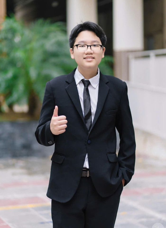 Nguyễn Đức Khang đã trở thành thủ khoa khối chuyên Địa lý của Hà Nội