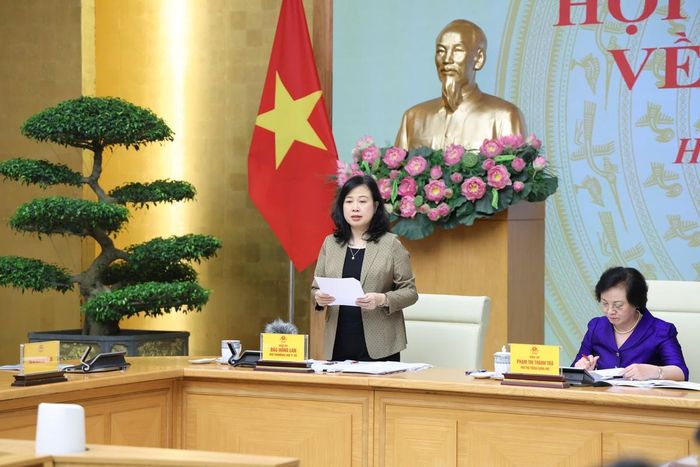 Bộ trưởng Bộ Y tế Đào Hồng Lan phát biểu