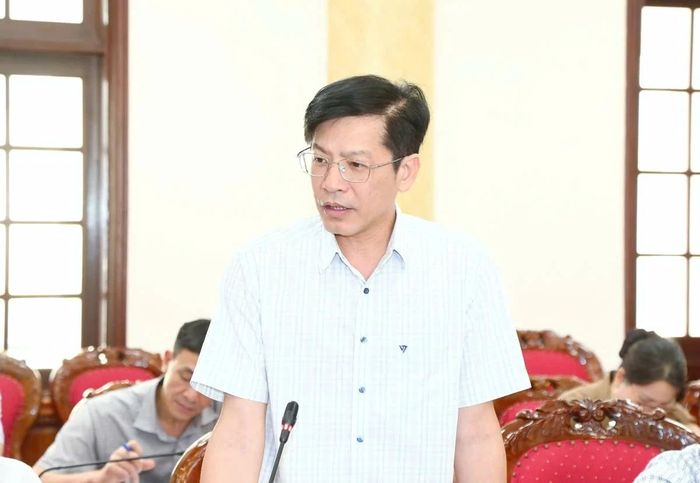 Giám đốc Báo và Phát thanh, truyền hình Thanh Hóa Phạm Văn Báu phát biểu tại hội nghị.