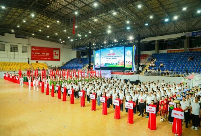 Toàn cảnh buổi tổng duyệt.