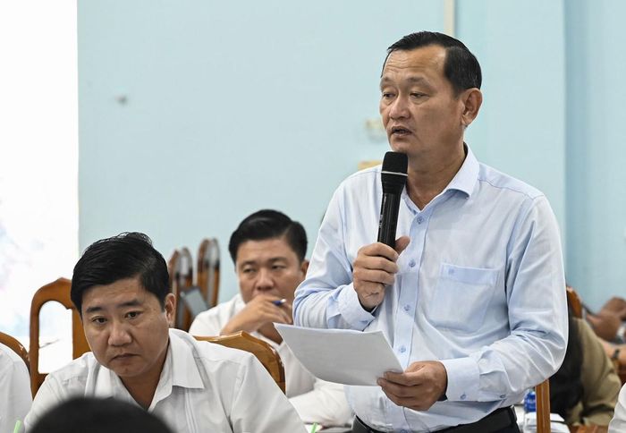 Chủ tịch UBND xã Vĩnh Bình Nguyễn Văn Đức phát biểu tại buổi làm việc.