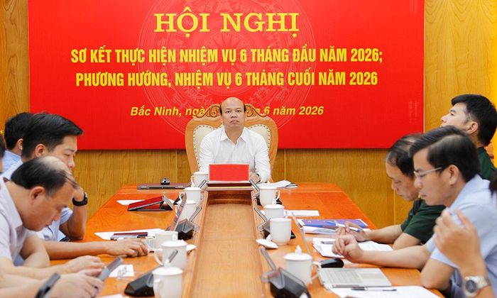  Đồng chí Trần Ngọc Đạo chủ trì tại điểm cầu tỉnh Bắc Ninh. 
