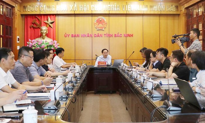  Các đại biểu dự buổi làm việc. 