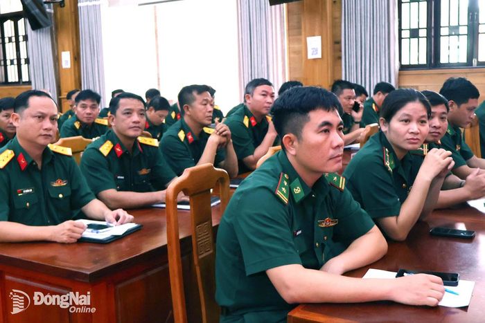 Đại biểu các cơ quan, đơn vị dự hội nghị. Ảnh: Nguyệt Hà