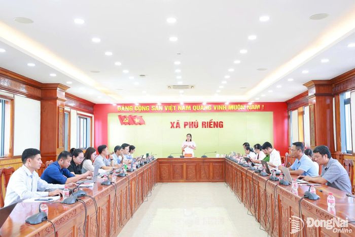 Thành ủy viên, Bí thư Đảng ủy xã Nguyễn Thị Xuân Hòa kết luận hội nghị. Ảnh: Vũ Nguyện