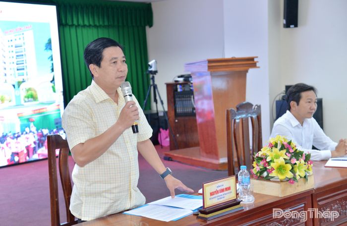 Phó Giám đốc Sở Văn hóa - Thể thao và Du lịch tỉnh Đồng Tháp Nguyễn Bình Minh phát biểu tại hội nghị.