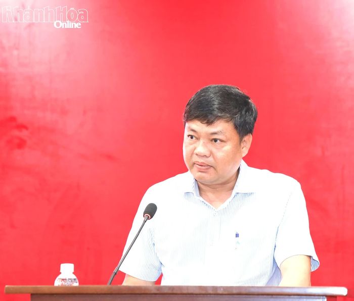Đại diện Ủy ban MTTQ Việt Nam tỉnh phát biểu tại lễ phát động.