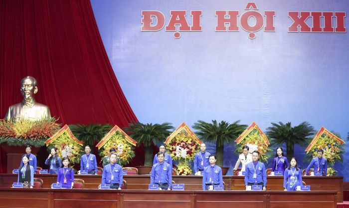 Đoàn Chủ tịch điều hành phiên trọng thể. (Ảnh: Minh Đức - TTXVN).