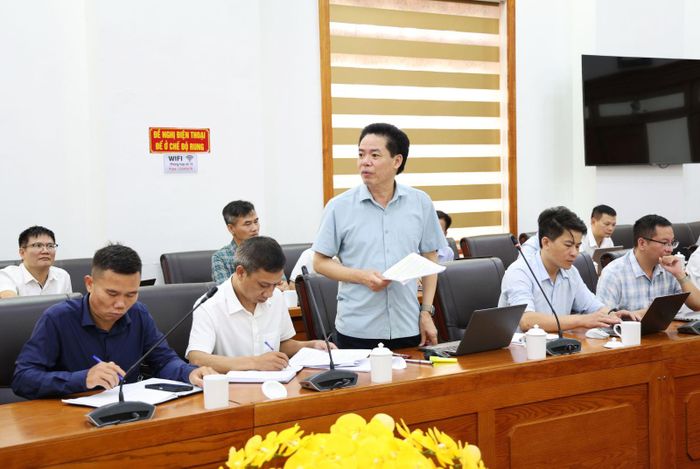 Đại diện lãnh đạo phường Tân Phong bày tỏ quyết tâm sẽ hoàn thành nhiệm vụ theo đúng kế hoạch.
