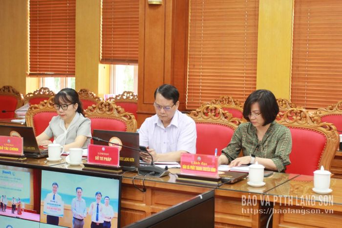Các đại biểu dự hội nghị tại điểm cầu tỉnh Lạng Sơn