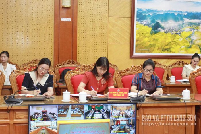 Các đại biểu dự hội nghị tại điểm cầu tỉnh Lạng Sơn