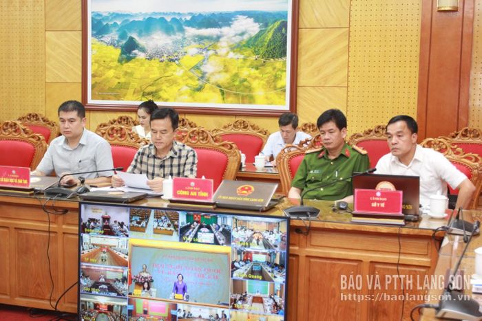 Các đại biểu dự hội nghị tại điểm cầu tỉnh Lạng Sơn
