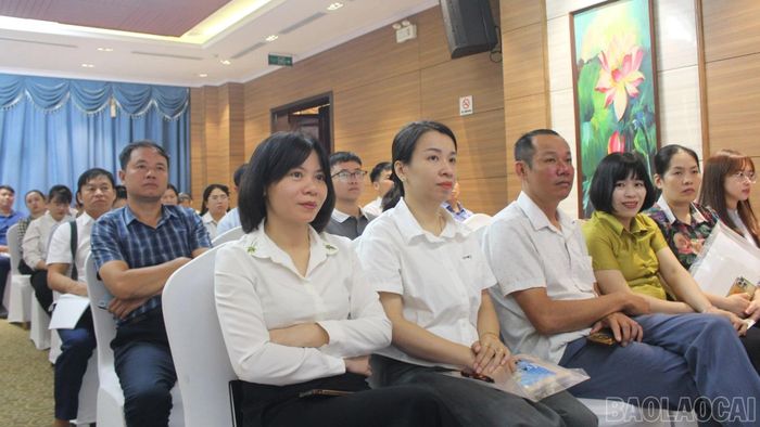 Các học viên tham gia lớp tập huấn.