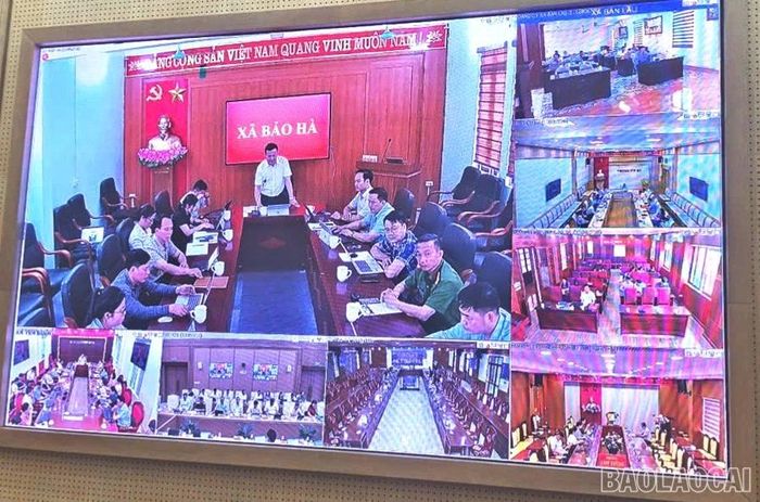 Các đại biểu dự hội nghị tại điểm cầu trực tuyến.