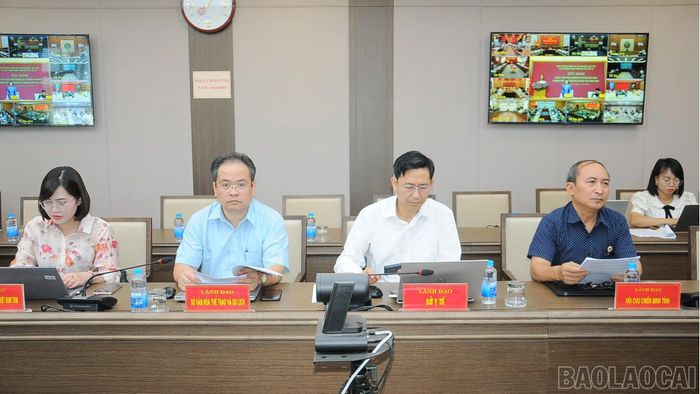 Đại biểu tham dự hội nghị