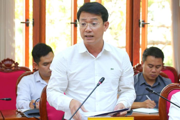 Giám đốc Sở Công thương Nguyễn Bá Út đề xuất giải pháp đẩy nhanh tiến độ cấp chủ trương các dự án của nhà đầu tư
