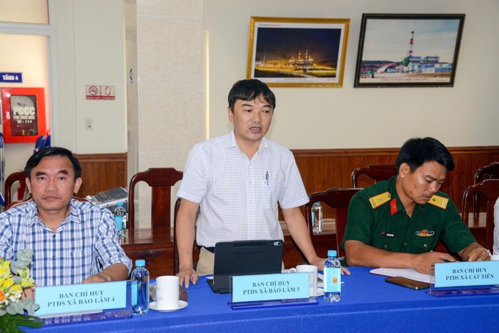 Ông Nguyễn Văn Tùng, Phó Chủ tịch UBND xã Bảo Lâm 5 (Lâm Đồng) phát biểu tại hội nghị
