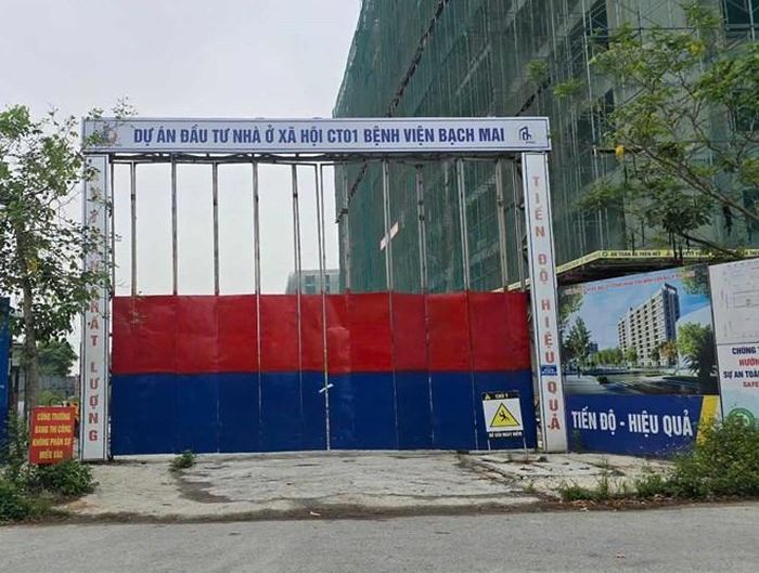 Dự án nhà ở xã hội dành cho cán bộ, nhân viên Bệnh viện Bạch Mai cơ sở 2 tại Ninh Bình đang được đẩy nhanh tiến độ. Ảnh: Lê Dũng