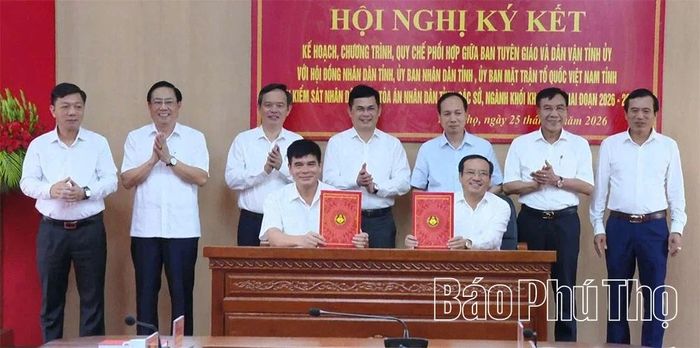 Ban Tuyên giáo và Dân vận Tỉnh ủy ký kết Quy chế phối hợp với các sở, ngành, đơn vị trong khối khoa giáo của tỉnh.