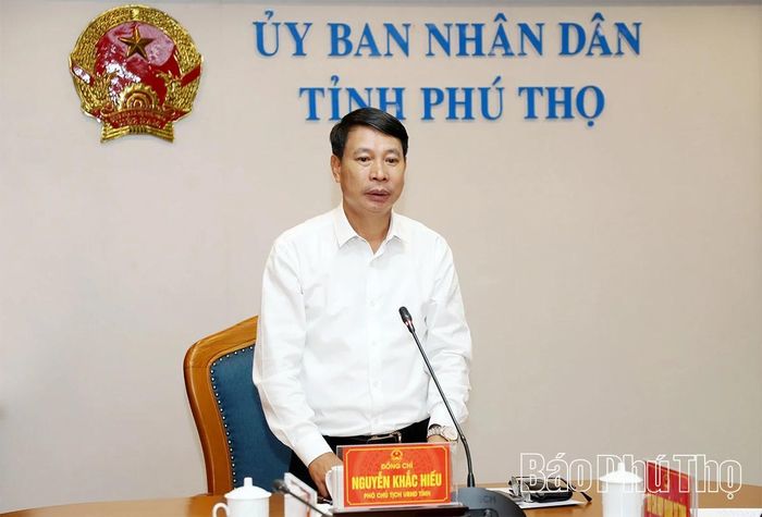 Phó Chủ tịch UBND tỉnh Nguyễn Khắc Hiếu phát biểu chỉ đạo tại điểm cầu Phú Thọ.