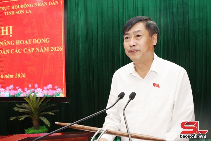 Đồng chí Chủ nhiệm Ủy ban Công tác đại biểu của Quốc hội phát biểu khai mạc hội nghị.