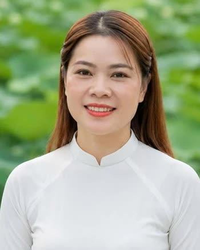 Đồng chí Trương Thị Lưu Hiệu trưởng Trường PTDT bán trú THCS Tả Lủng, xã Mèo Vạc
