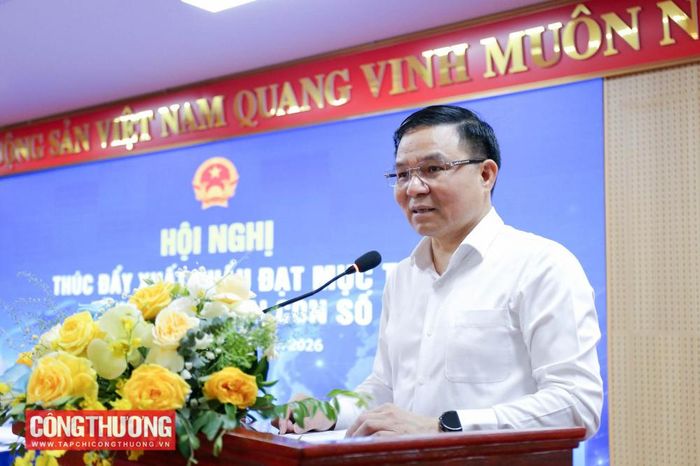 Bộ trưởng Bộ Công Thương Lê Mạnh Hùng phát biểu tại Hội nghị.