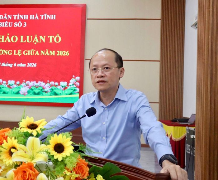 Phó Bí thư Thường trực Tỉnh ủy, Chủ tịch HĐND tỉnh Nguyễn Hồng Lĩnh phát biểu