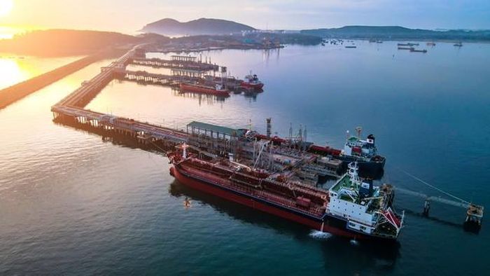 Cần có cơ chế tài chính đặc thù để Petrovietnam chủ động hơn trong đầu tư các dự án quy mô lớn.