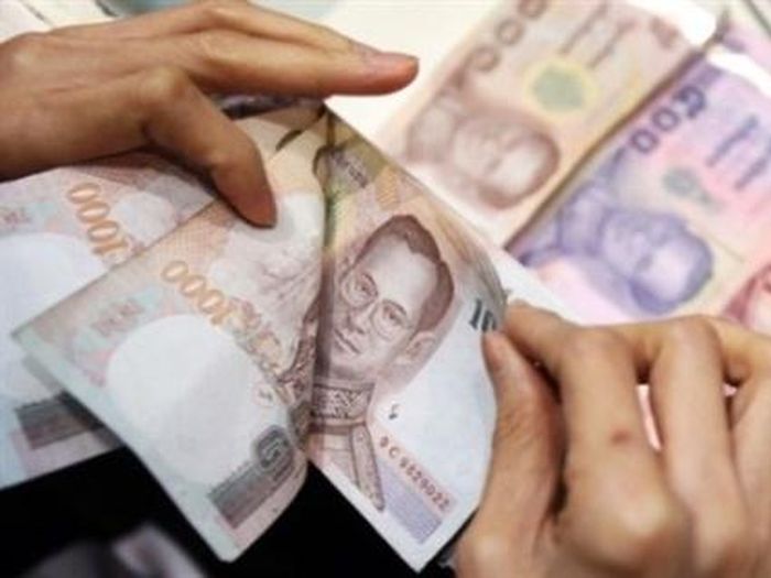 Theo MUFG, đồng baht hiện đang bị đè nặng bởi lợi suất thấp và lập trường chính sách tập trung vào tăng trưởng của NHTW Thái Lan