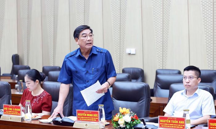 Đồng chí Nguyễn Minh Đức, thành viên Đoàn khảo sát phát biểu tại buổi làm việc.