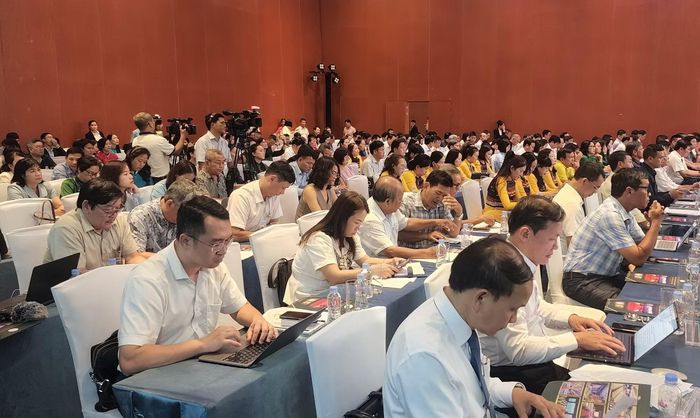 Đại diện các doanh nghiệp, hợp tác xã, hộ kinh doanh ở tỉnh Đắk Lắk tham dự hội nghị. Ảnh: Hữu Toàn.