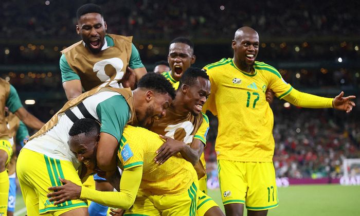 Nam Phi lần đầu tiên qua vòng bảng World Cup. (Ảnh: Reuters)