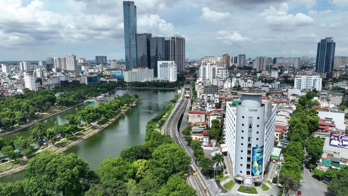 Sự kết hợp giữa định hướng quy hoạch, mô hình TOD và cơ chế đặc thù đang tạo nền tảng để thúc đẩy tiến trình hình thành mạng lưới đường sắt đô thị. Ảnh minh họa: Phạm Hùng
