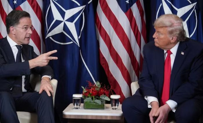 Theo ông Rutte, từ 4.000 đến 5.000 lượt máy bay Mỹ đã cất cánh từ các căn cứ đặt tại lãnh thổ các nước đồng minh NATO, cho thấy liên minh vẫn đóng vai trò quan trọng trong việc hỗ trợ các hoạt động quân sự của Washington.