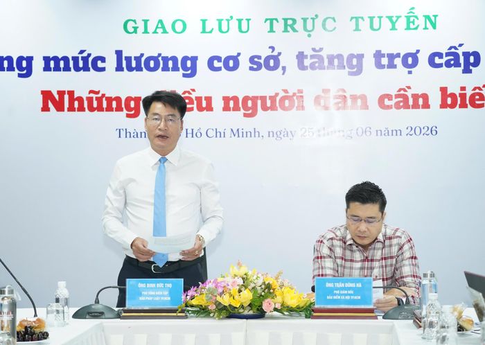  Ông Đinh Đức Thọ, Phó Tổng Biên tập Báo Pháp Luật TP.HCM, phát biểu tại chương trình. Ảnh: THUẬN VĂN 