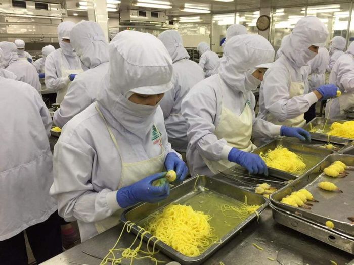  Cần chuyển từ tư duy hỗ trợ hành chính sang việc nâng cao năng lực nội sinh của doanh nghiệp nhỏ và vừa. Ảnh: QH 