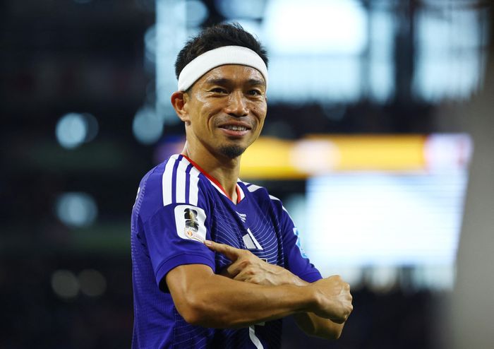  Yuto Nagatomo e ngại Neymar. Ảnh: Reuters. 